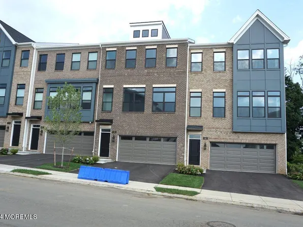 26 Edmund Way, Middletown, NJ 07748