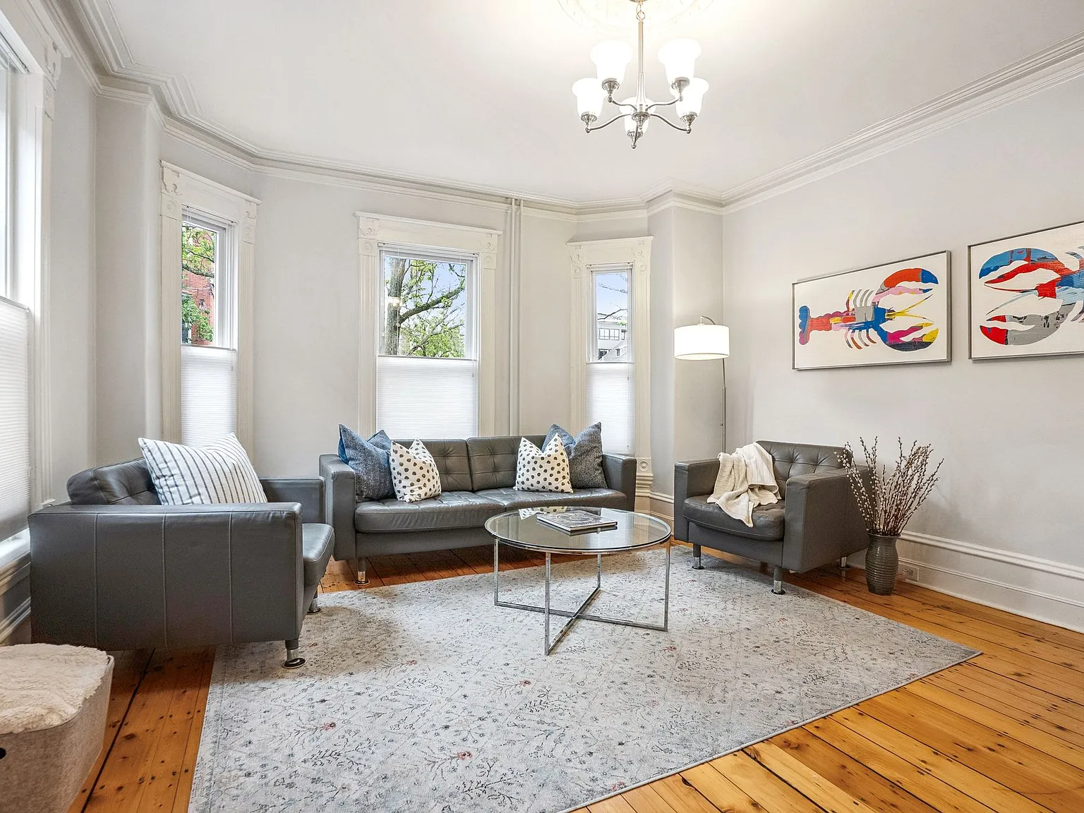 2 bed, 900 sqft, $2,500 — Photo 3