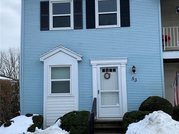 53 Southfield Dr, Webster, NY 14580