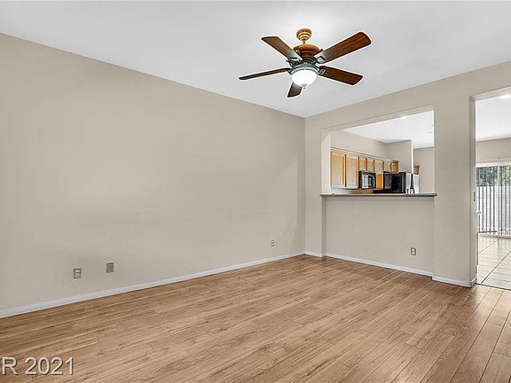 3rd image of 11104 Abbeyfield Rose Dr