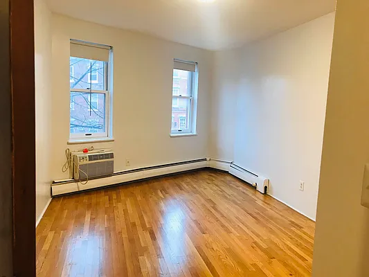 Rented by Rentopia | media 13