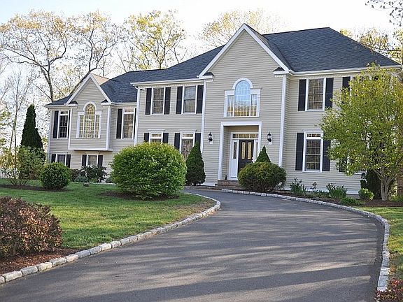 Great circular driveway