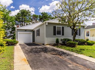 18 Ashcroft Ln, Toms River, NJ 08757
