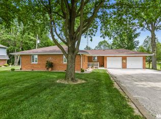 14732 Dixon Rd, Auburn, IL 62615