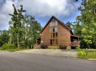 2632 Cloud View Dr #CLOUD9, Sevierville, TN 37862