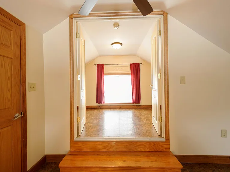 Looking toward the bedroom