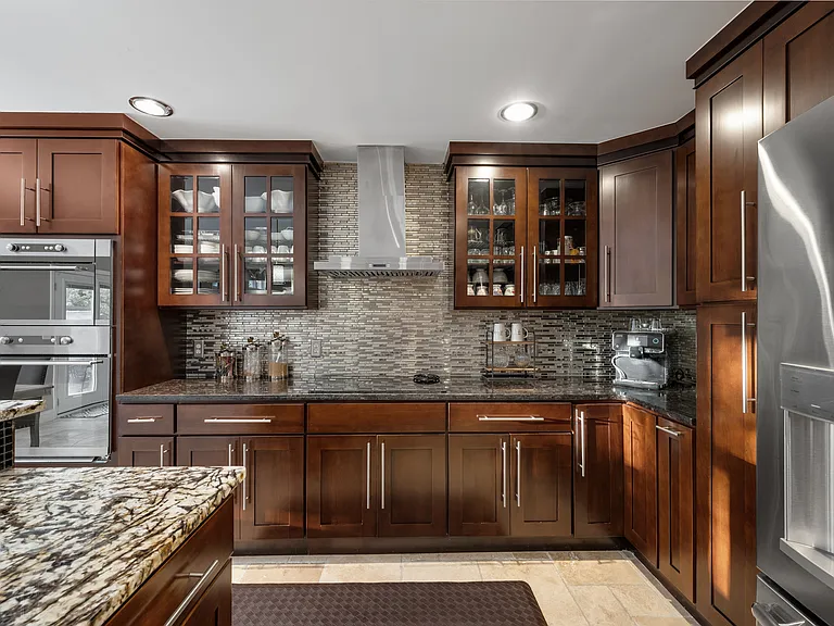 45021 Riverwoods Dr — Photo 9