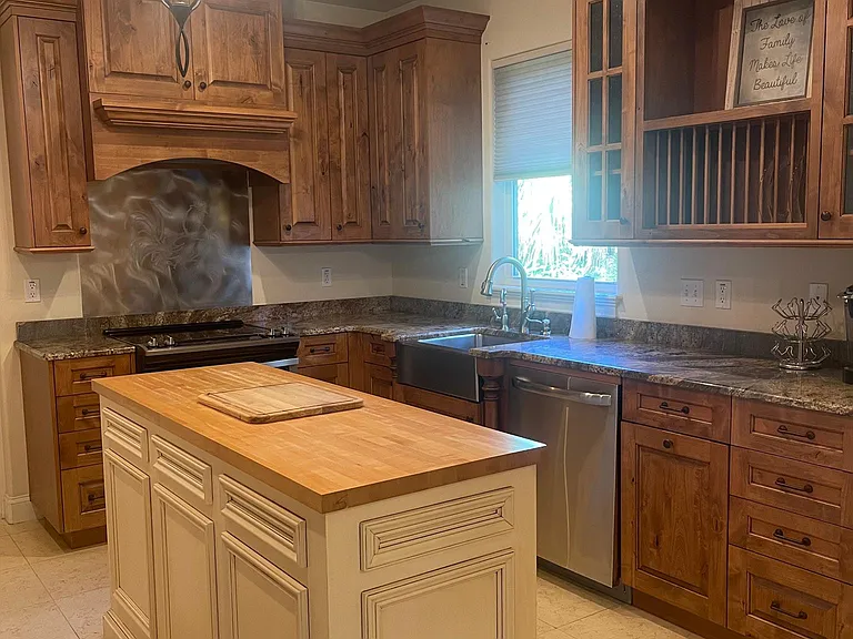 9 Ivey Ln — Photo 7