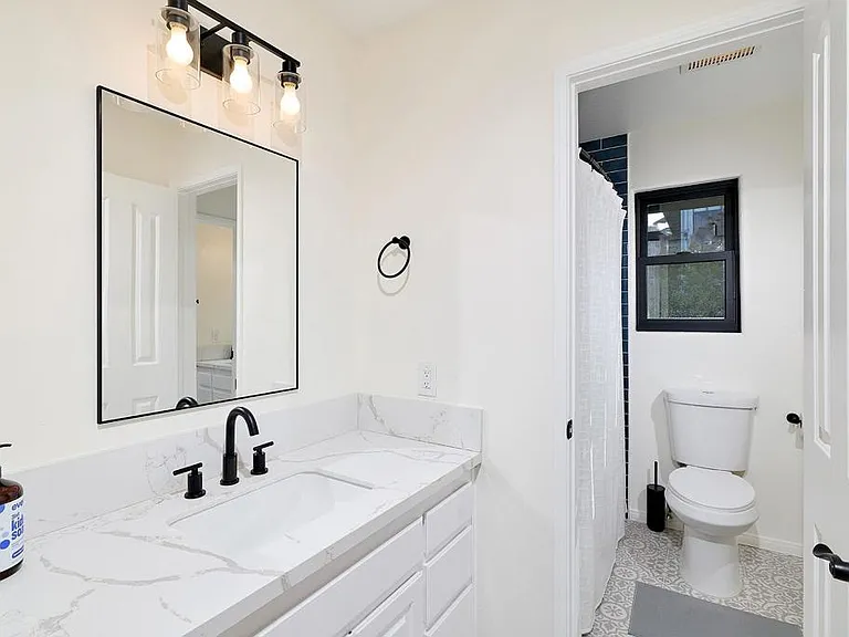 2739 Argonauta St — Photo 26
