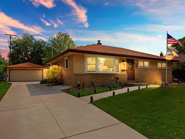 8023 West Wilbur AVENUE, Milwaukee, WI 53220