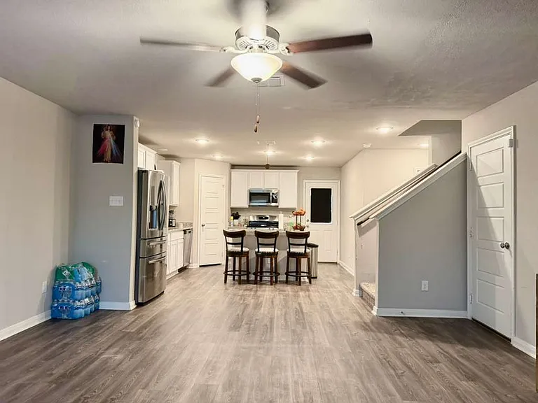 627 Retama Pass — Photo 5
