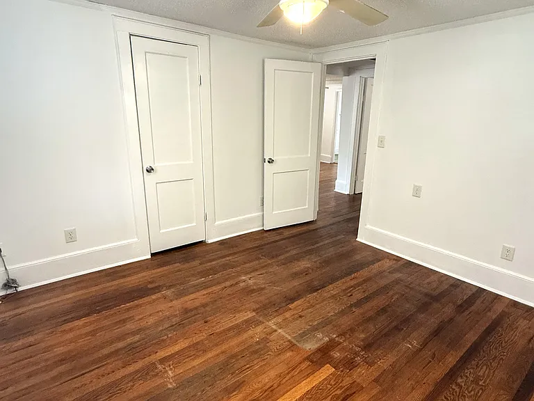 1309 Cambill St — Photo 8