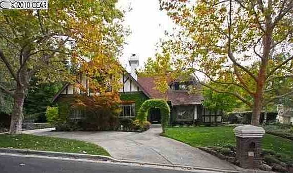 4th image of 28 Chestnut Pl