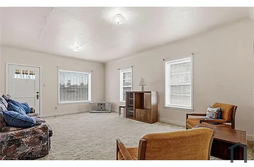 141 Davis Dr Photo 1
