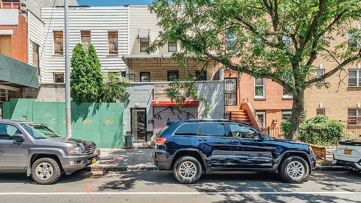 Rented by Nooklyn NYC LLC | media 28