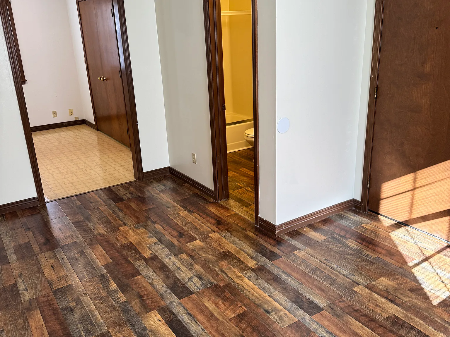 101 Dingess Ct — Photo 2