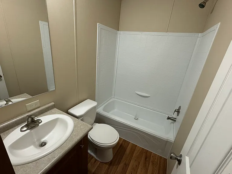 248 Spruce Ave #248 — Photo 3