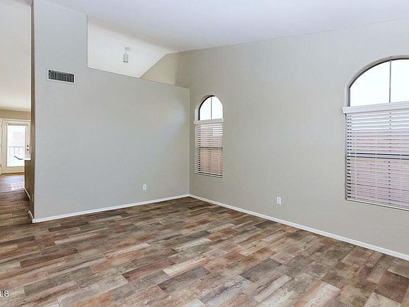 4th image of 13427 N 82nd Ave