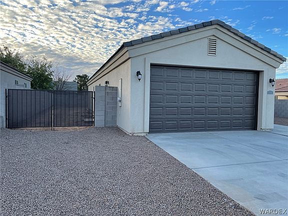 5th image of 3290 N Lomalai Street