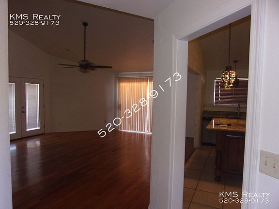 3rd image of 3071 W Monmouth St