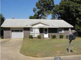 115 Griffith Ave, Prattville, AL 36066