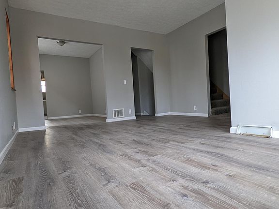 2nd image of 3425 W 8th St Unit 2