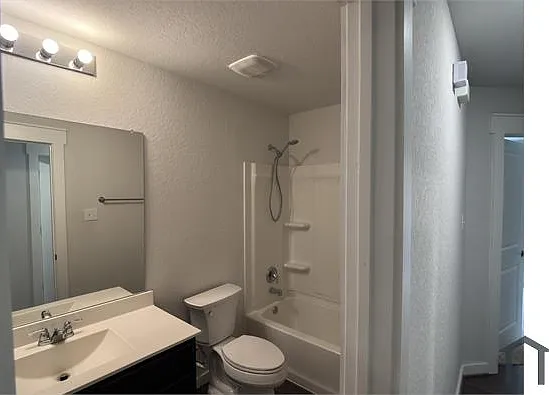 4047 Legend Mdws — Photo 7