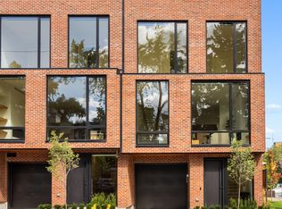 38 Evergreen Gdns, Toronto, ON M4G1C3