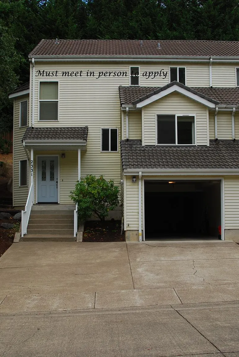 2331 NW Hummingbird Dr photo 1