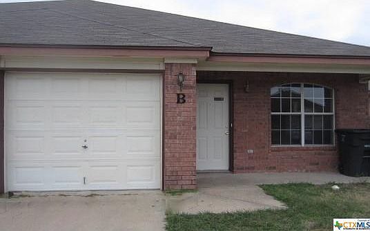 1st image of 3209 Raven Dr APT B