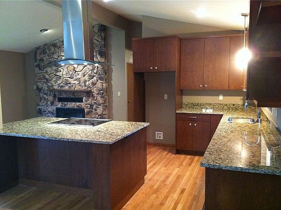 4th image of 3438 S 288th St