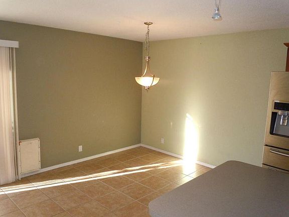 4th image of 6506 Avenida La Costa NE