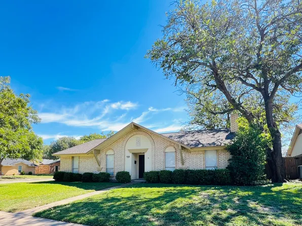 2102 Richwood Dr, Garland, TX 75044