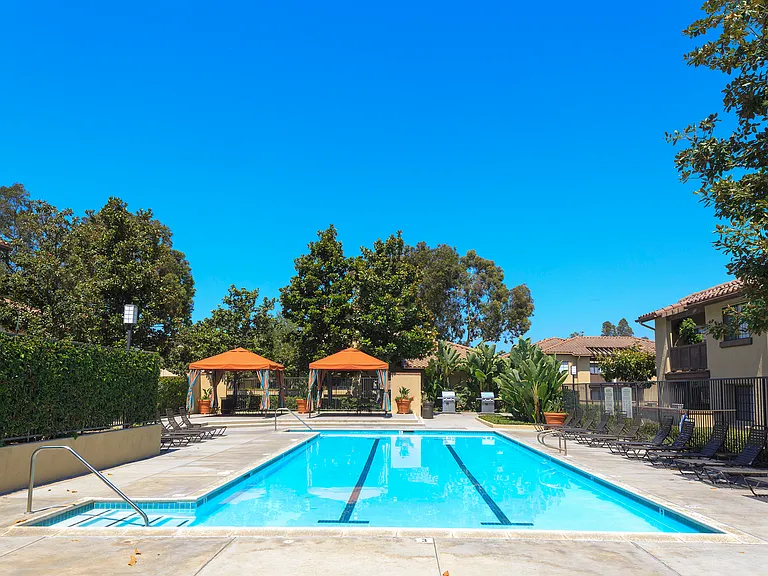 Rancho Alisal Apartment Homes — Photo 14
