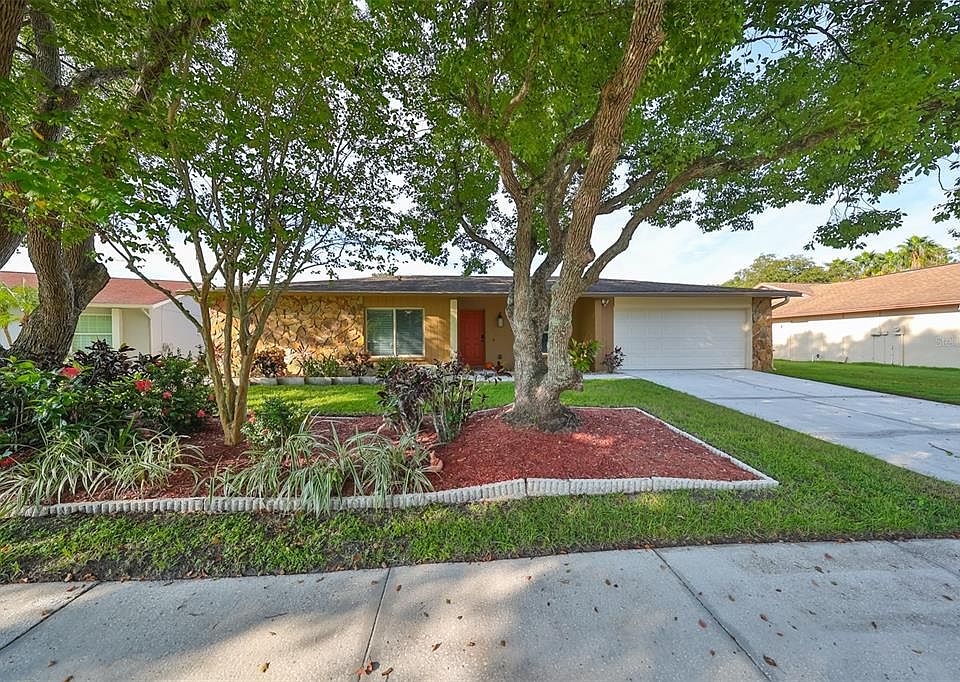 1st image of 16103 PEBBLEBROOK DRIVE