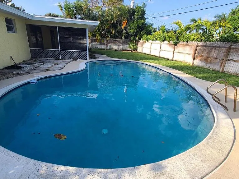 231 Shore Ln — Photo 14