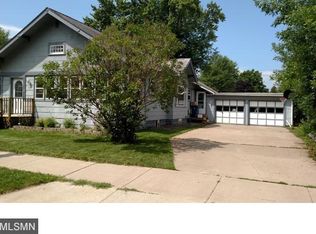 427 S 5th St, Barron, WI 54812