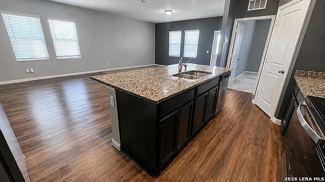 8607 Rock Mdw — Photo 8