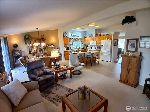 3rd image of 9105 58TH Avenue E #188