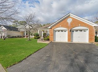 13 Bellflower Dr, Lakewood, NJ