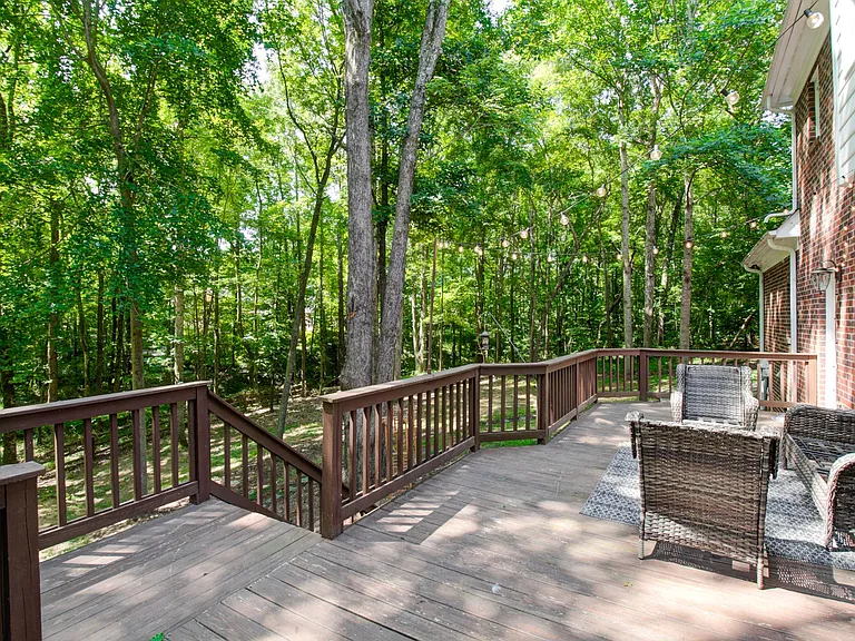 1315 Lake Point Dr — Photo 59