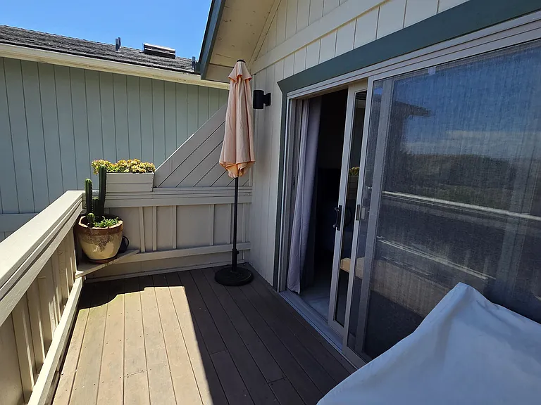 1745 Arliss Dr — Photo 32
