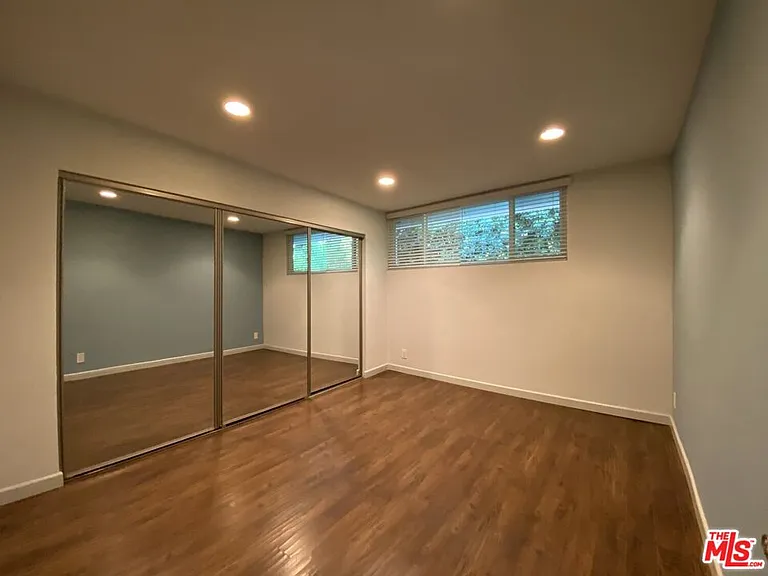 1920 Hillcrest Rd #12 — Photo 19