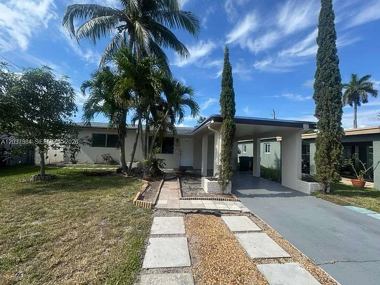 240 NW 48th Ct — Photo 15