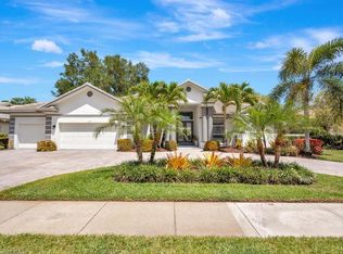 224 Silverado Dr, Naples, FL 34119