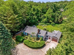 595 Phinneys Ln, Barnstable, MA 02630
