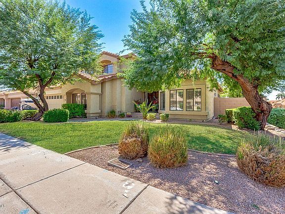2nd image of 5801 E Aire Libre Ave