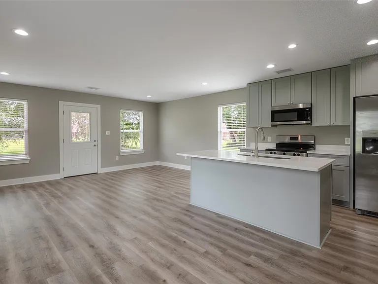 140 N Shady Oaks Dr — Photo 5