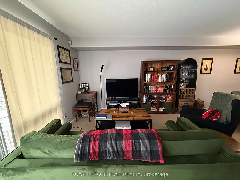 419 Chapman Mills Dr #A — Photo 14