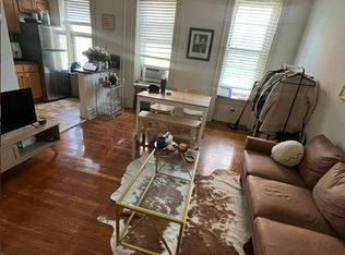 112 N 34th St APT 2F, Philadelphia, PA 19104